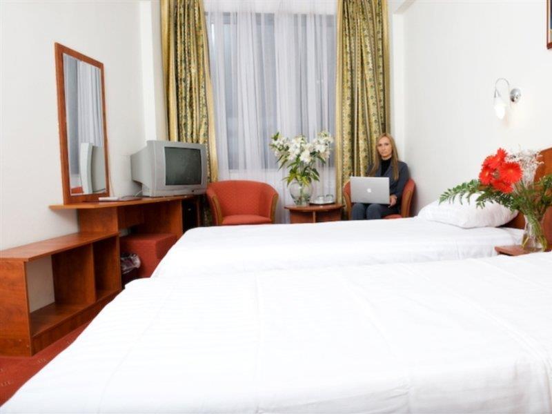 Kosher Hotel Lev Or Βουκουρέστι Εξωτερικό φωτογραφία