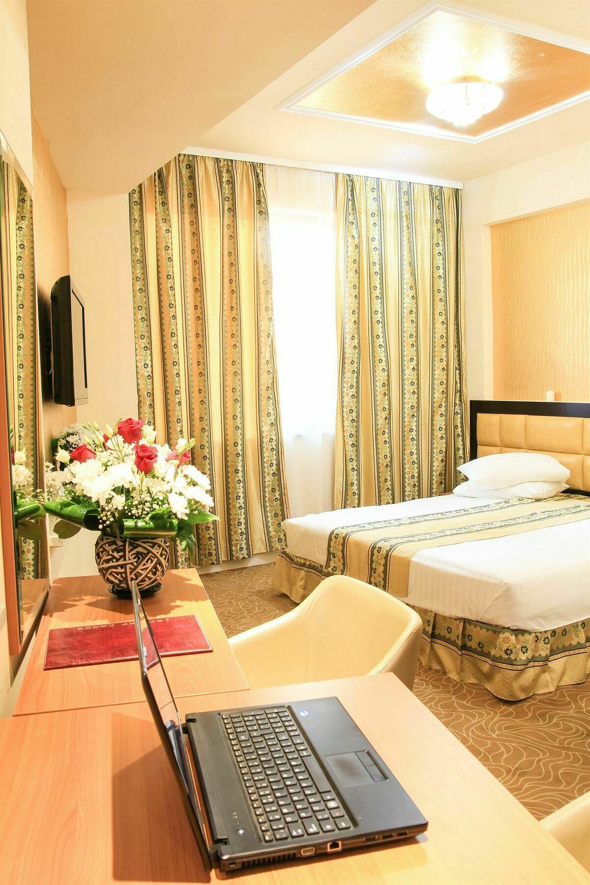 Kosher Hotel Lev Or Βουκουρέστι Εξωτερικό φωτογραφία