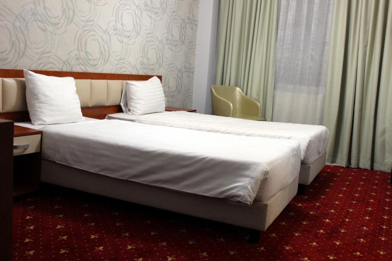 Kosher Hotel Lev Or Βουκουρέστι Εξωτερικό φωτογραφία